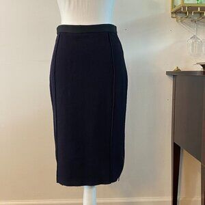 Size 38 EURO 6-8 US Nina Ricci Wool Pencil Skirt in Dark Navy with Brass Zippers